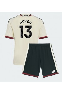 Manchester United Patrick Dorgu #13 Babyklær Tredje Fotballdrakt til barn 2026-27 Korte ermer (+ Korte bukser)